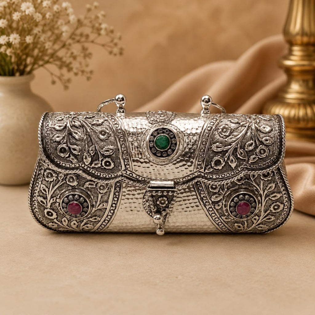 Antique Silver Purse – 3-Stone Emerald Centre, Twin Ring Handle