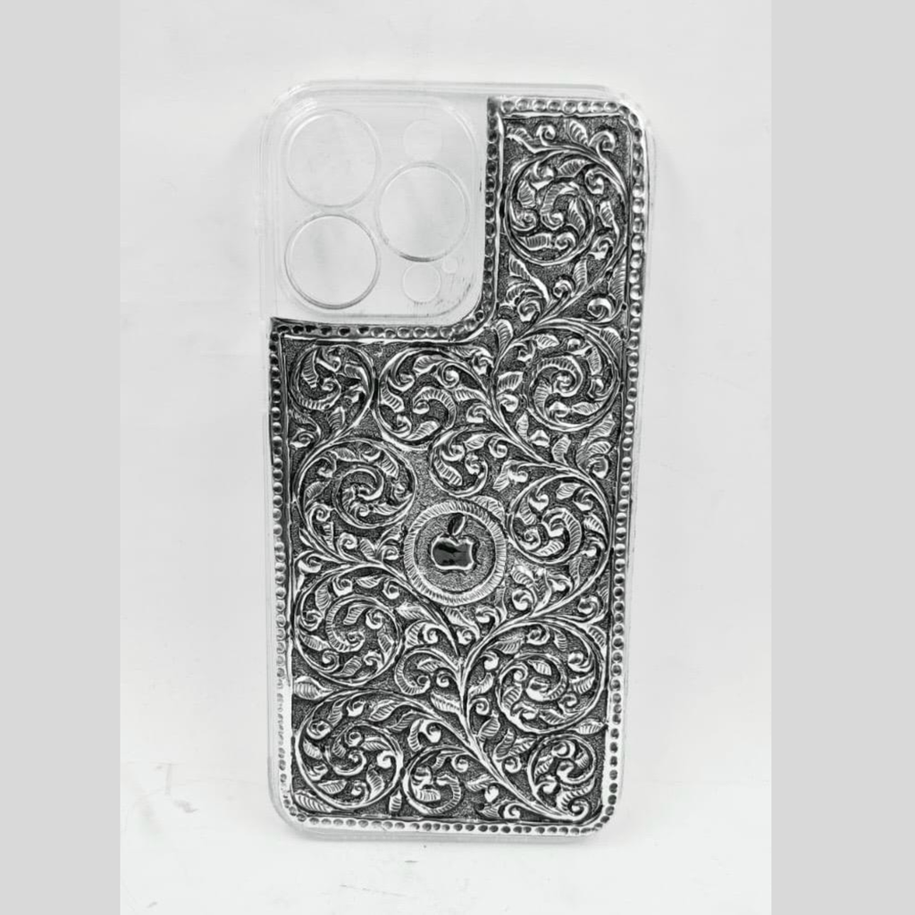 iPhone Pro Max Cover – Dense Scrollvine Pattern with Beaded Border