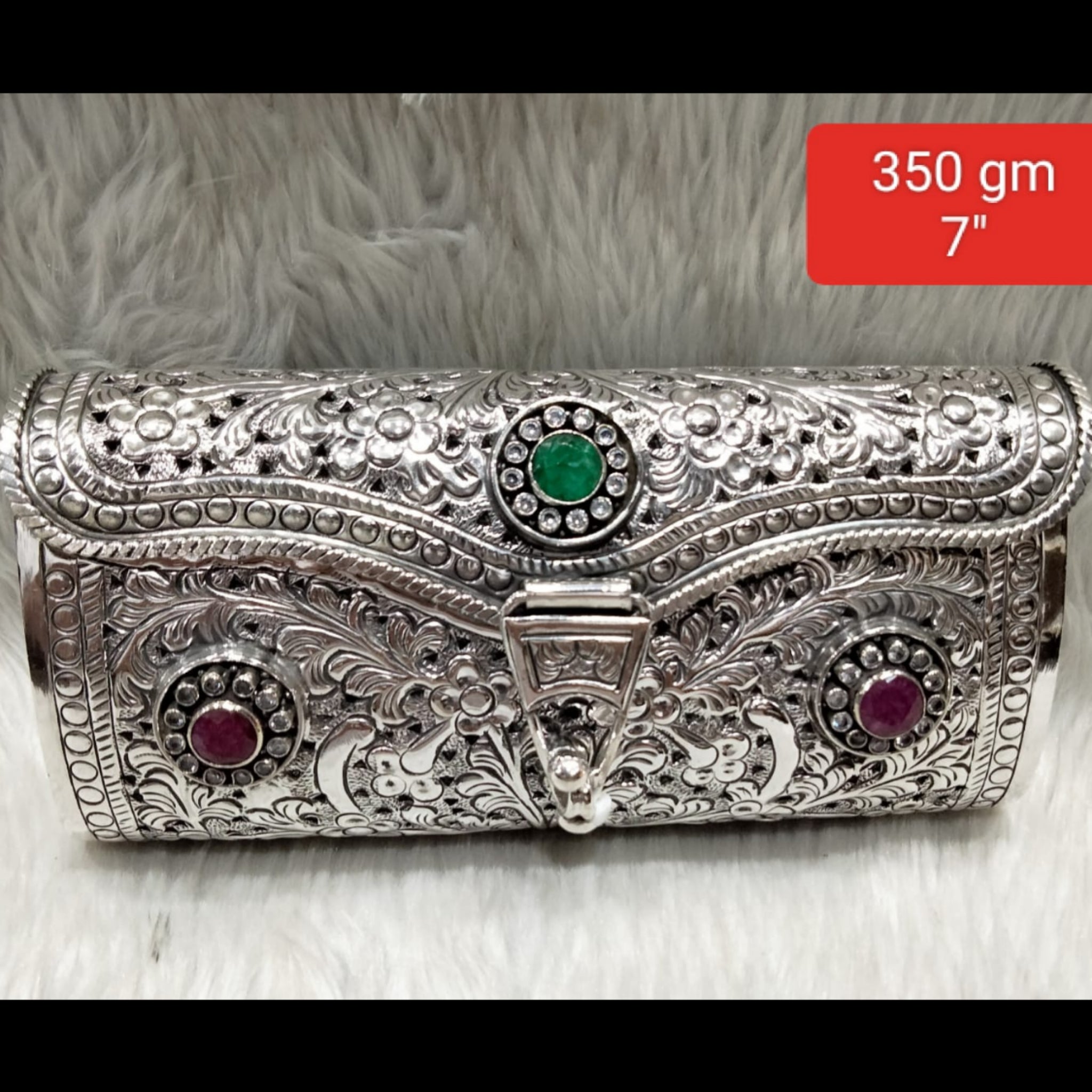 Antique Silver Purse – 3-Stone Filigree Emerald (II)